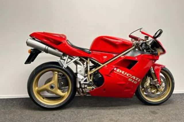 Ducati 916 (1998) thumbnail 4