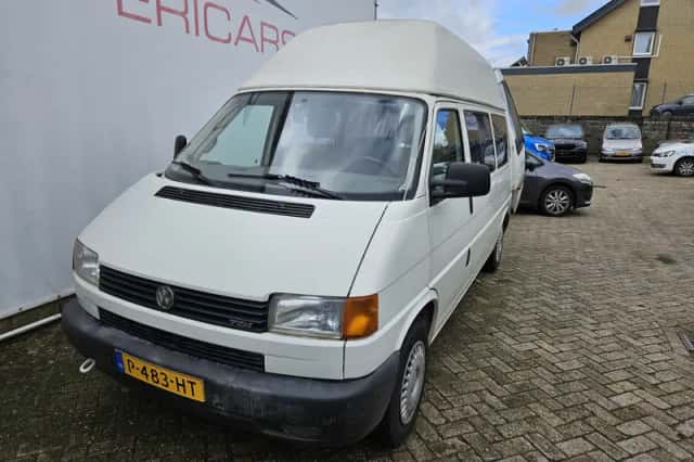 Volkswagen Transporter (2003) thumbnail 6