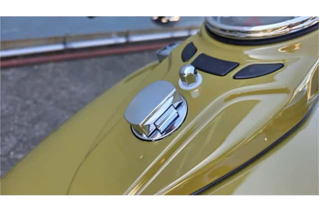 Harley-Davidson Softail (2011) thumbnail 6