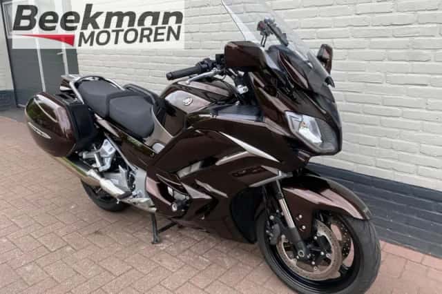 Yamaha FJR1300 (2015) thumbnail 2