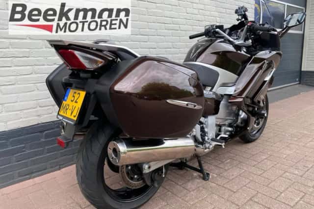 Yamaha FJR1300 (2015) thumbnail 3