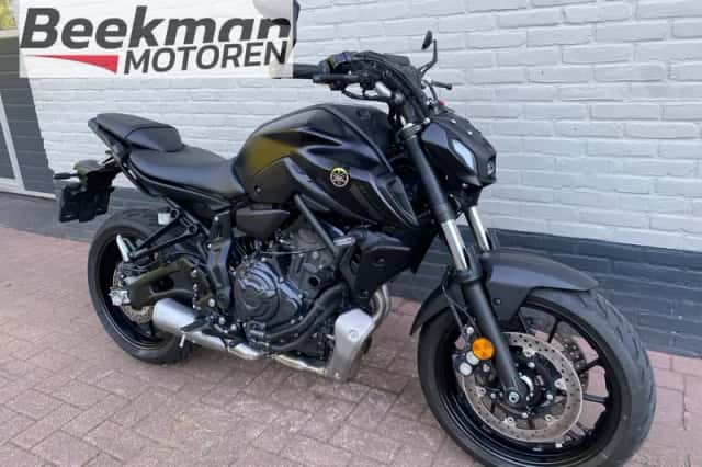 Yamaha MT-07 (2024) thumbnail 2