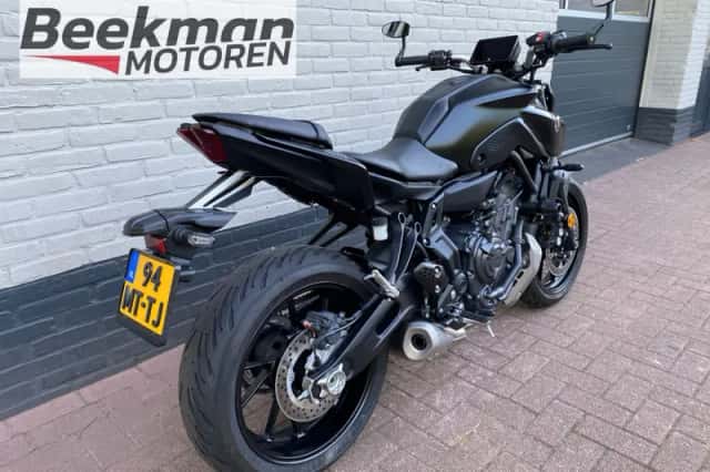 Yamaha MT-07 (2024) thumbnail 3