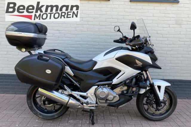 Honda NC700X (2012) thumbnail 1