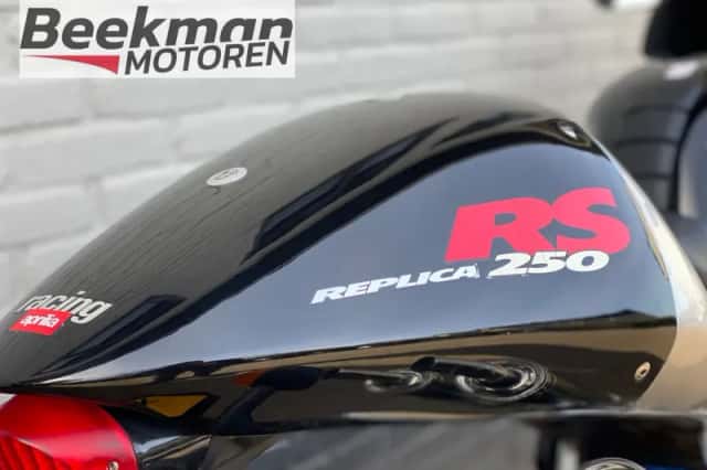 APRILIA RS 250 (1998) thumbnail 4
