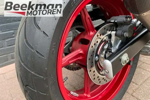 Suzuki SV650 (2021) thumbnail 5