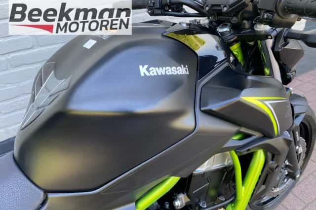 KAWASAKI Z650 (2018) thumbnail 2
