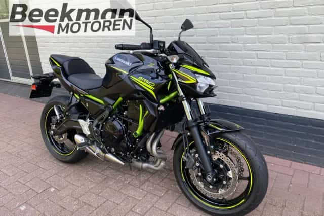 Kawasaki Z650 (2020) thumbnail 2