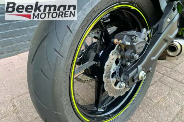 Kawasaki Z650 (2020) thumbnail 4