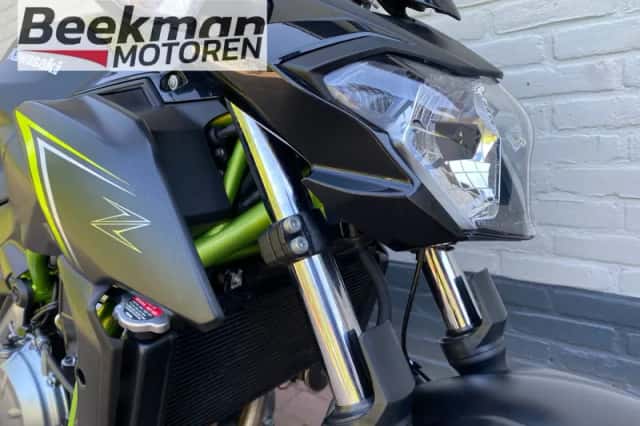 KAWASAKI Z650 (2018) thumbnail 5