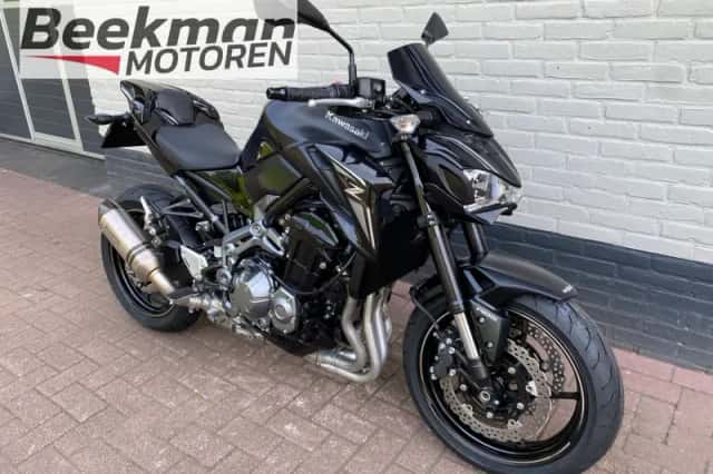 KAWASAKI Z900 (2017) thumbnail 3