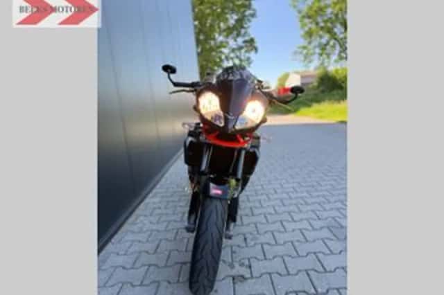 Aprilia Tuono 1000 R (2006) thumbnail 5