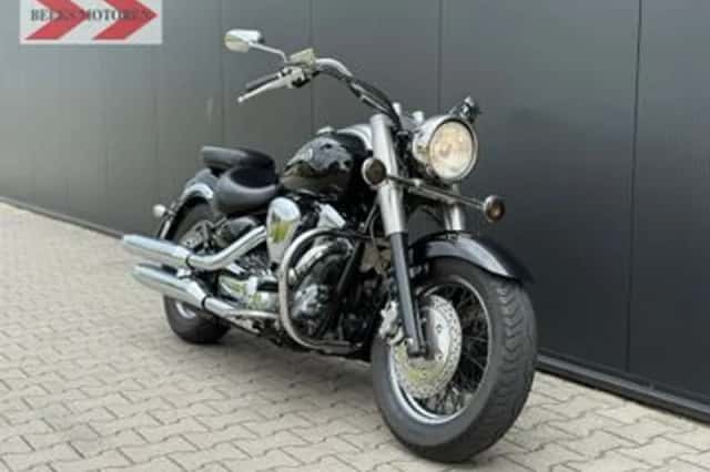 Yamaha XV 1600 Wildstar (2002) thumbnail 2