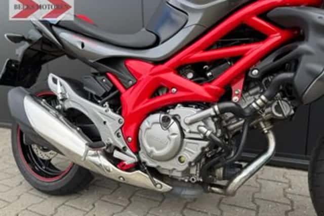 Suzuki SFV 650 Gladius (2015) thumbnail 4