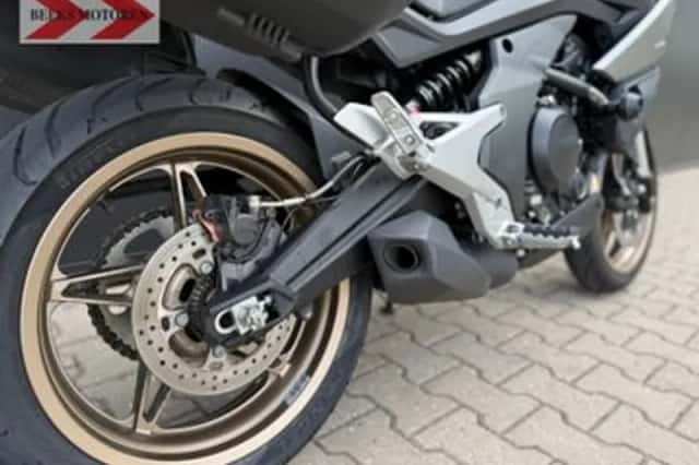 CFMoto 700 MT (2024) thumbnail 6