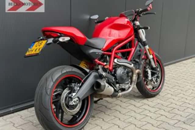 Ducati Monster 797 (2017) thumbnail 3
