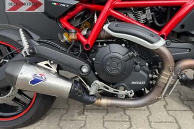 Ducati Monster 797 (2017) thumbnail 6