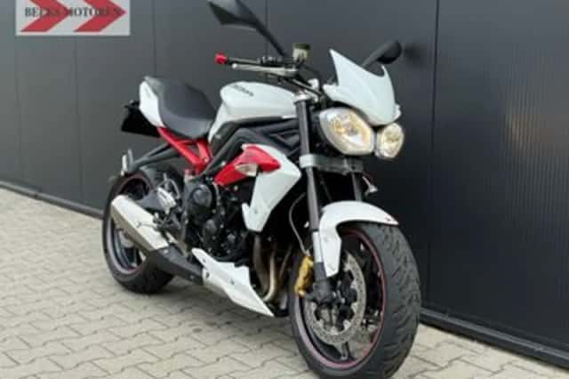 Triumph Street Triple 675 (2016) thumbnail 2