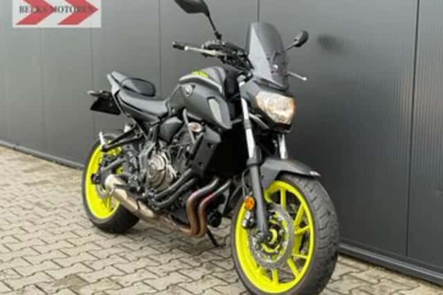 Yamaha MT-07 (2018) thumbnail 2