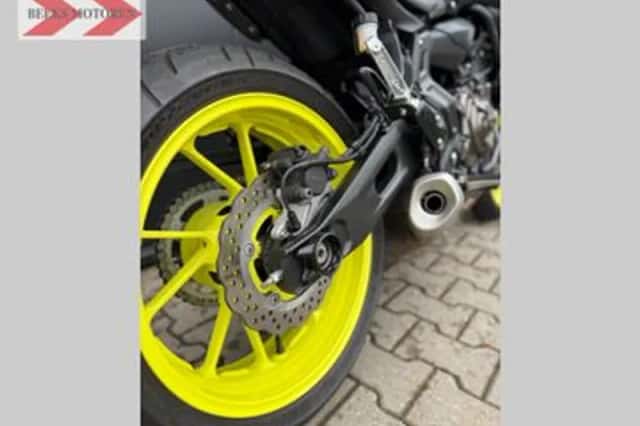Yamaha MT-07 (2018) thumbnail 4