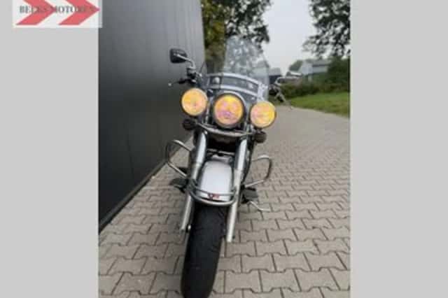 Kawasaki VN1500 Classic (1999) thumbnail 3