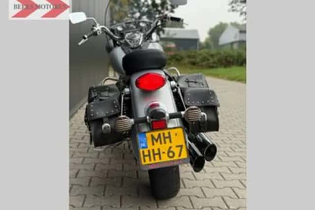 Kawasaki VN1500 Classic (1999) thumbnail 5