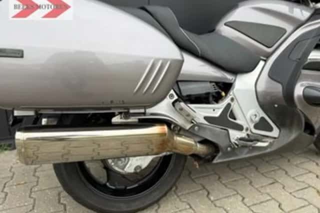 Honda ST 1300 PAN European (2002) thumbnail 6