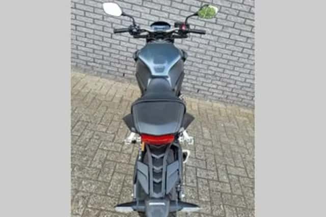 Honda CB650R (2024) thumbnail 4