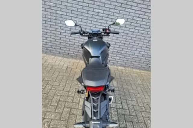 Honda CB650R (2023) thumbnail 4