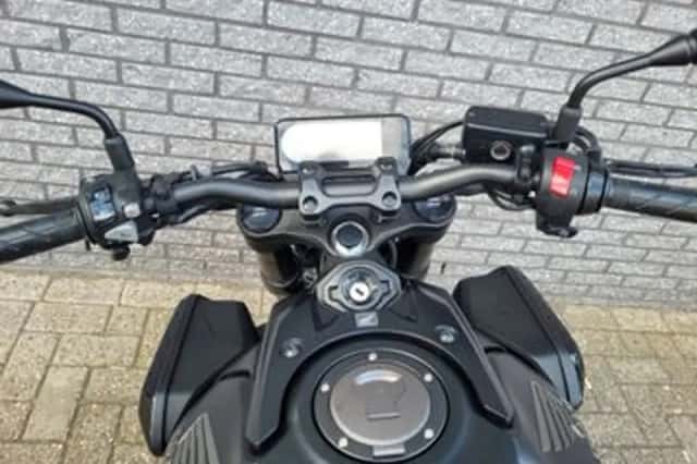 Honda CB650R (2023) thumbnail 5