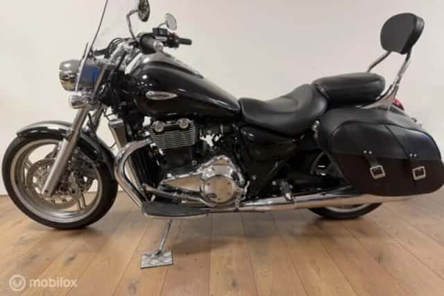 Triumph Thunderbird (2009) thumbnail 6