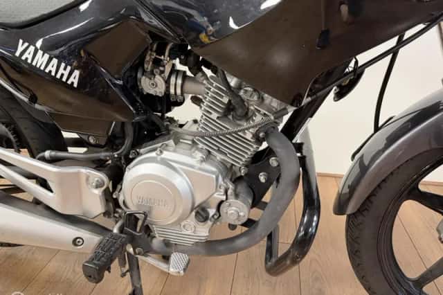 Yamaha YBR 125 (2013) thumbnail 6