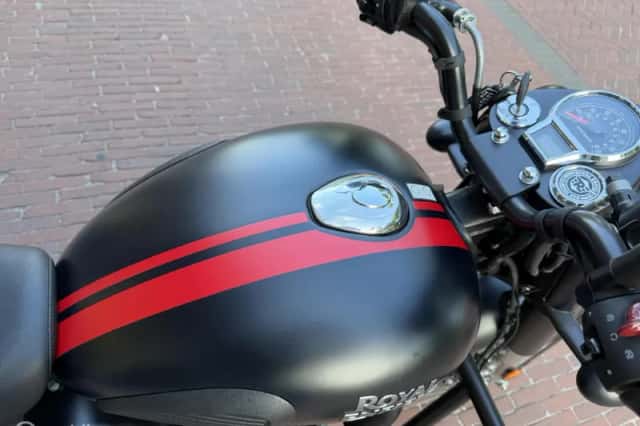 Royal Enfield Classic 350 (2024) thumbnail 4