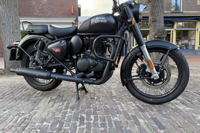 Royal Enfield Classic 350 (2024) thumbnail 6