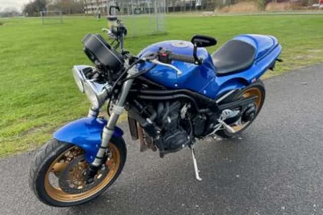 Triumph Speed Triple (1998) thumbnail 4