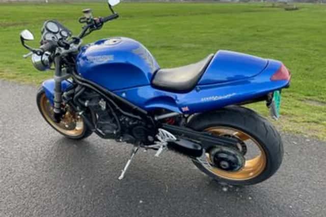 Triumph Speed Triple (1998) thumbnail 5