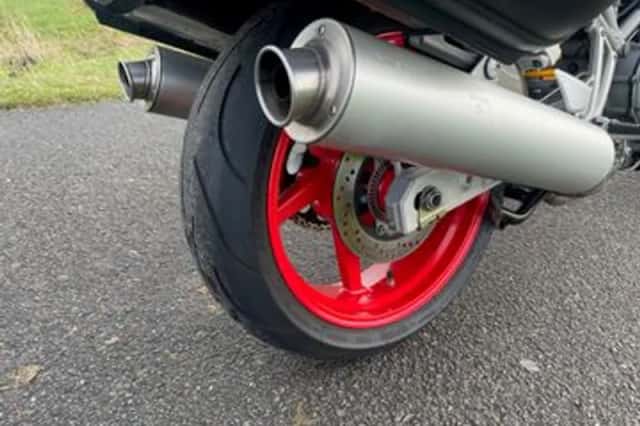 Ducati ST 4S (2003) thumbnail 6