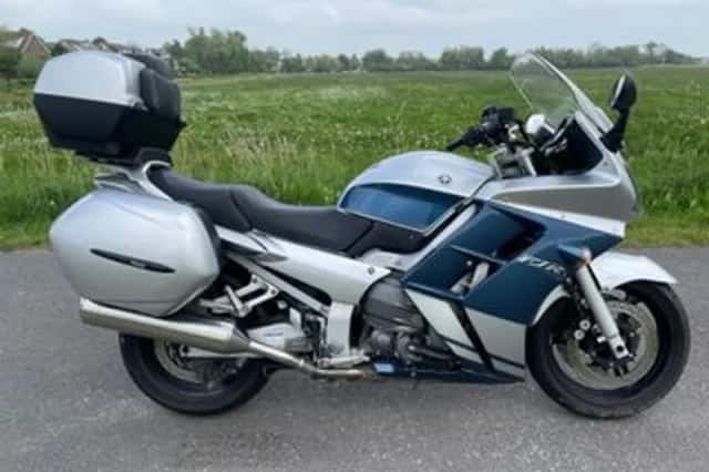 Yamaha FJR 1300 A (2005) thumbnail 1