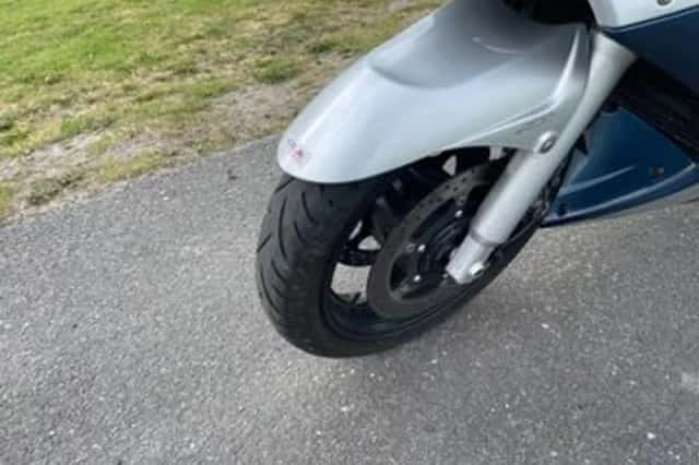 Yamaha FJR 1300 A (2005) thumbnail 4
