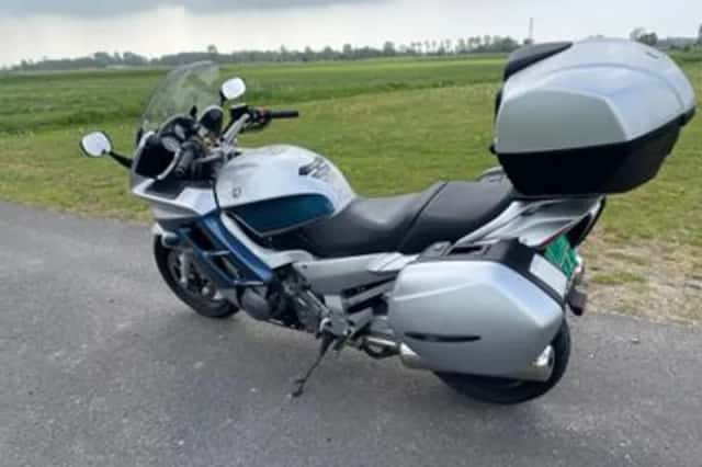 Yamaha FJR 1300 A (2005) thumbnail 6