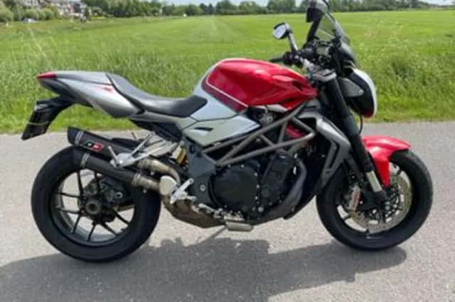 MV Agusta Brutale 1090 (2010) thumbnail 1