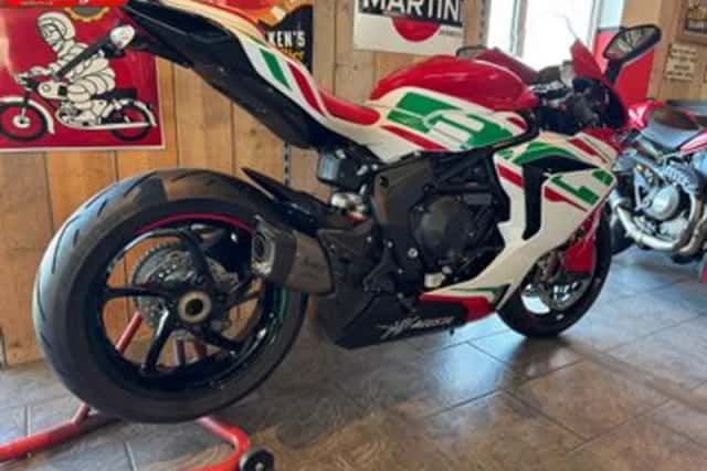 MV AGUSTA F3 800 RC (2025) thumbnail 5