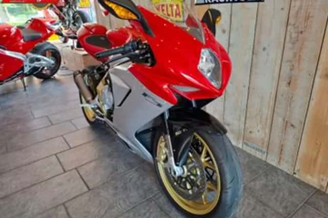MV AGUSTA F3 675 (2012) thumbnail 2