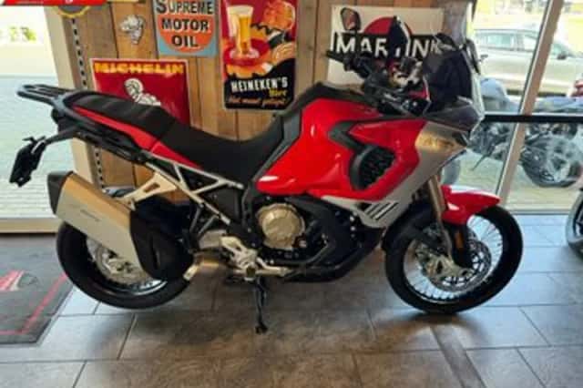 MV AGUSTA ENDURO VELOCE (2024) thumbnail 6