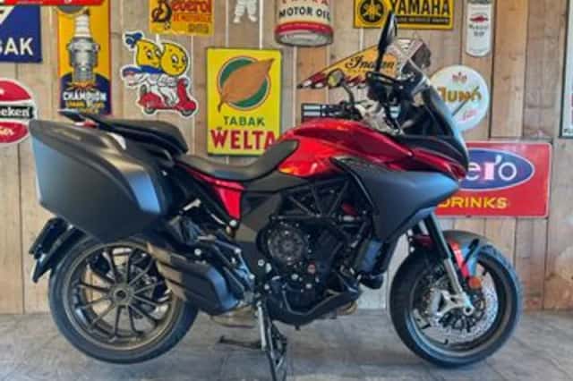 MV AGUSTA TURISMO VELOCE LUSSO SCS (2025) thumbnail 1