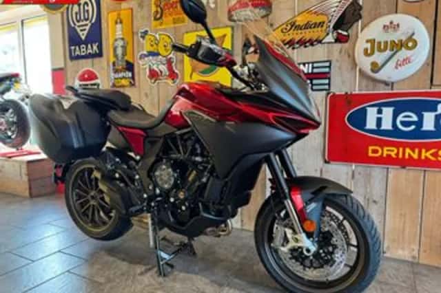 MV AGUSTA TURISMO VELOCE LUSSO SCS (2025) thumbnail 2