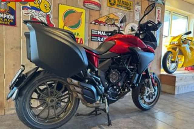 MV AGUSTA TURISMO VELOCE LUSSO SCS (2025) thumbnail 4
