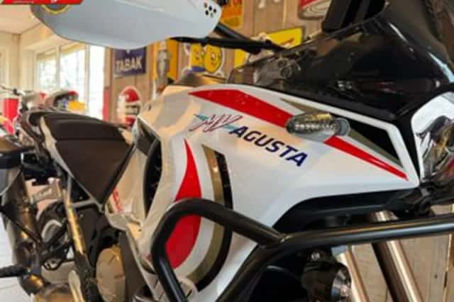 MV AGUSTA LXP ORIOLI (2025) thumbnail 5