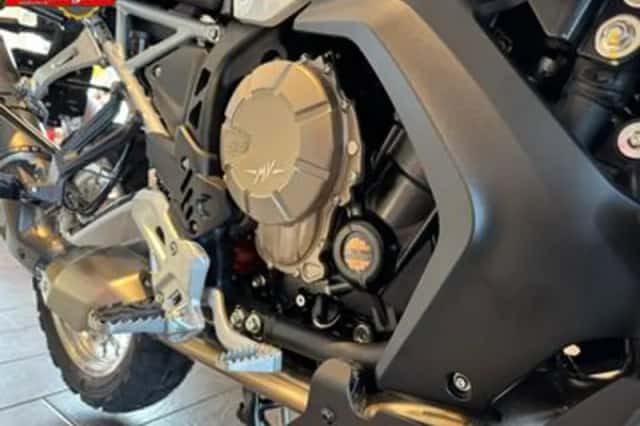 MV AGUSTA LXP ORIOLI (2025) thumbnail 6