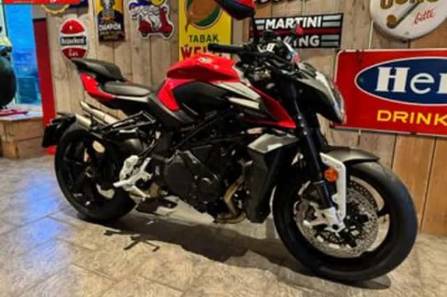 MV AGUSTA BRUTALE 1000 (2025) thumbnail 3